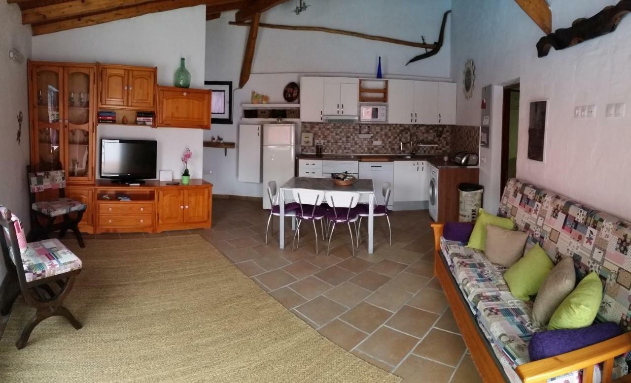 Vivelorural Tunte 4 Great Pool & Bbq Villa San Bartolome Bagian luar foto